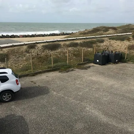 Au Bord De L'eau Апартаменты